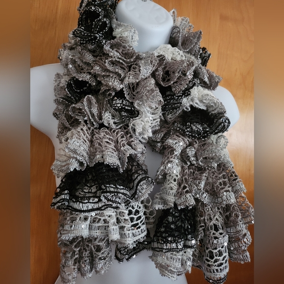 Crochet Ruffle Scarf Handmade - Picture 2 of 9